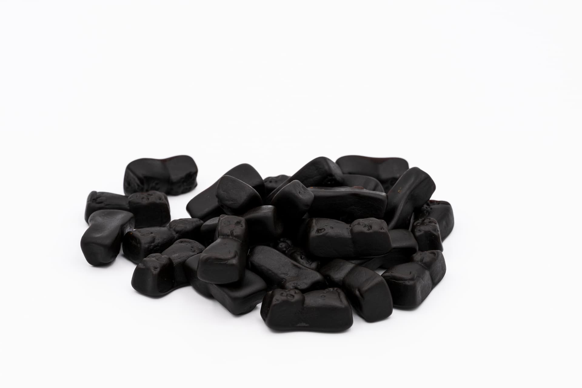 Imported Licorice Cats /8 oz