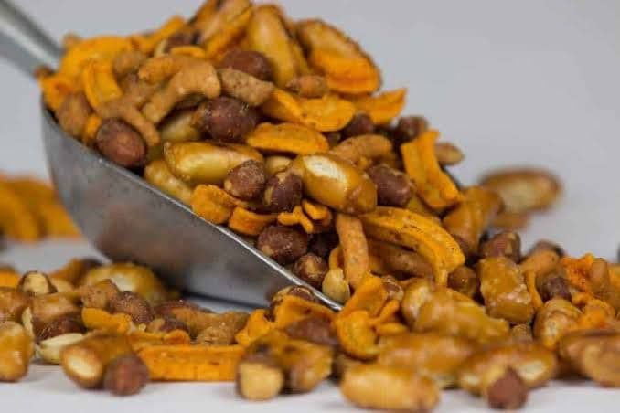 Cheesy Cheddar Ale Snack Mix /9oz