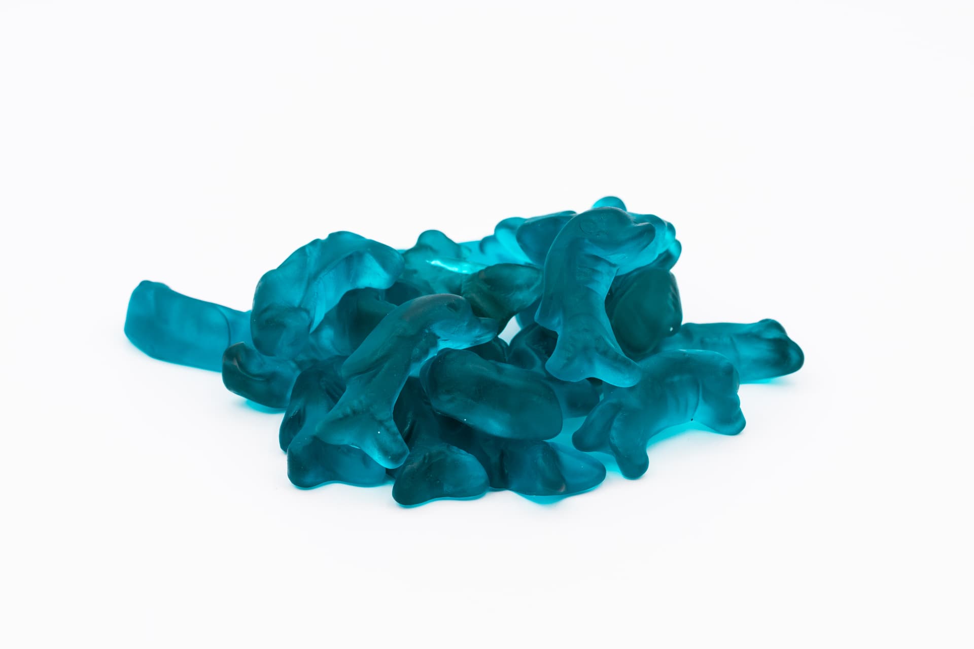 Blue Gummy Dolphins/9oz