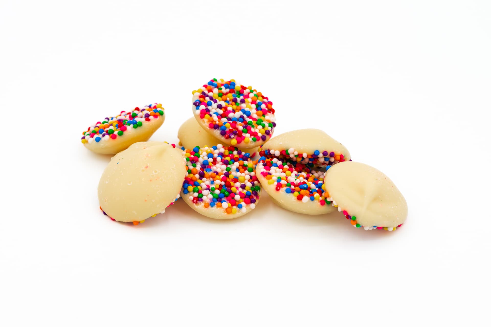 White Chocolate Nonpareils /8 oz